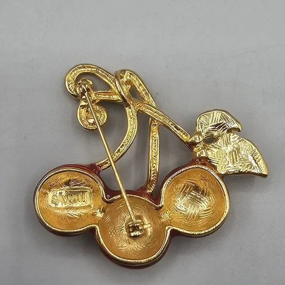 Vintage Saxon Enamel Cherry Brooch Pin Retro Pin Up Triple Fruit Red Green - Picture 6 of 10